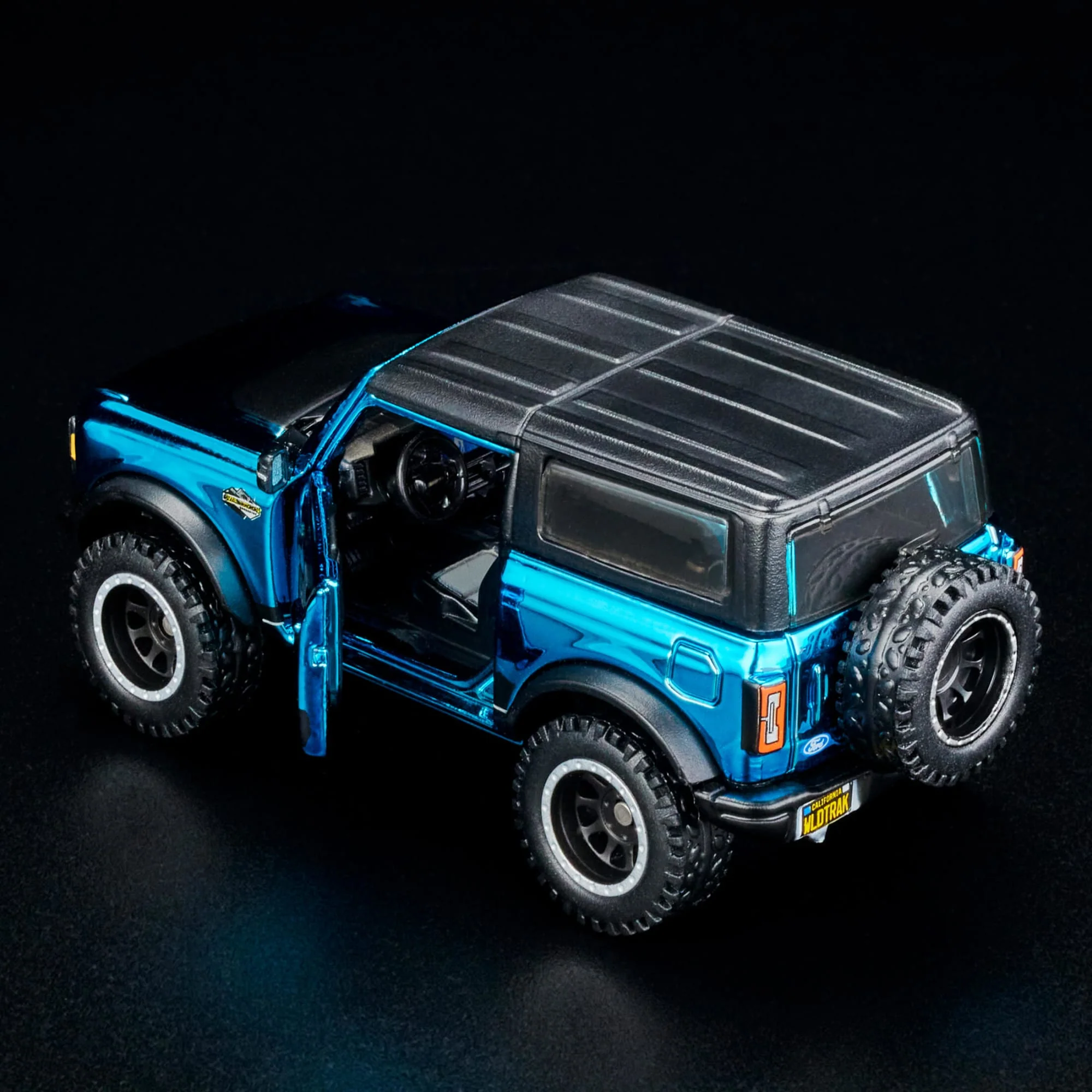 Hot Wheels RLC Exclusive ’21 Ford Bronco Wildtrak - Image 3