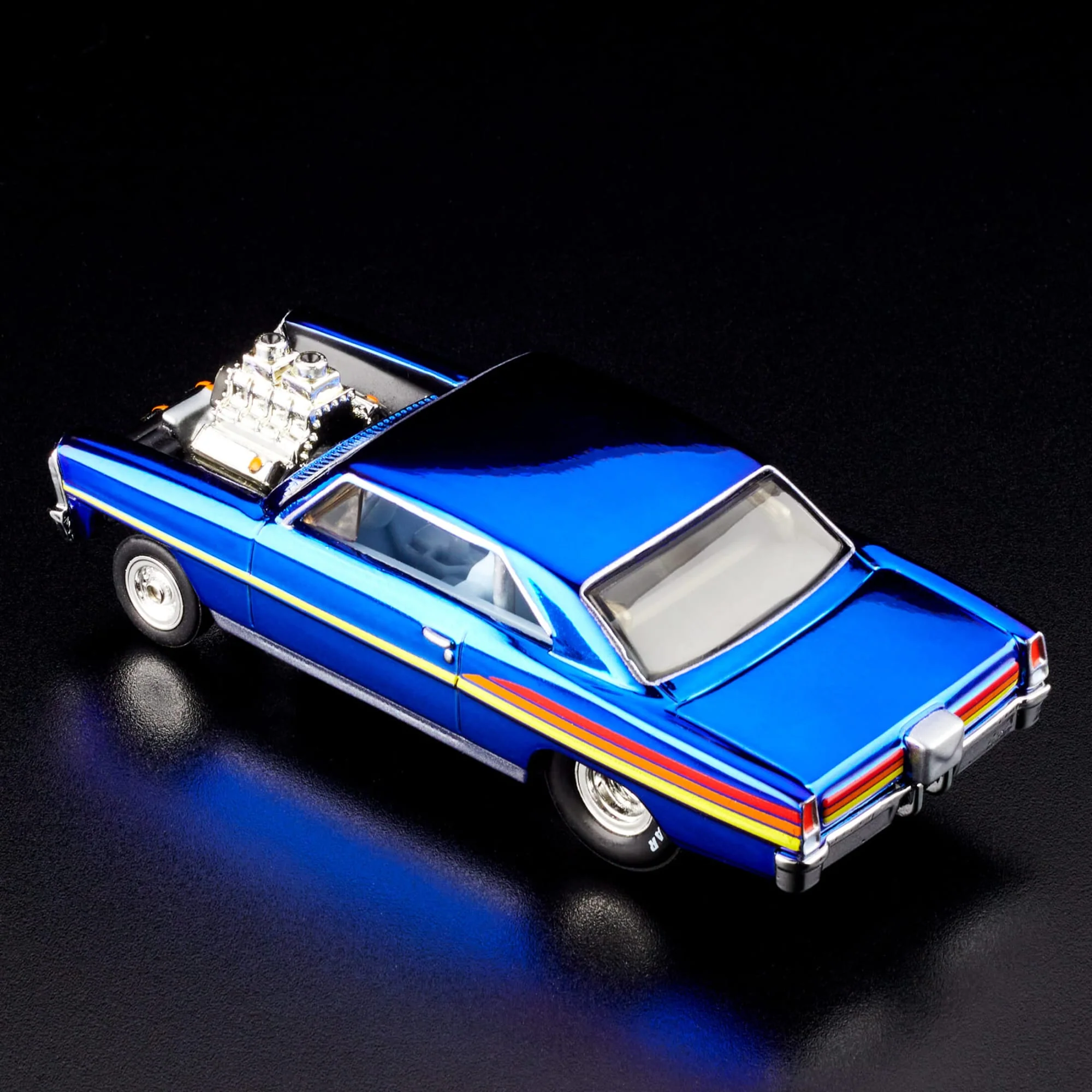 Hot Wheels RLC Exclusive ’66 Super Nova - Image 4